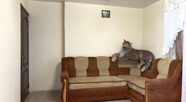 V Tihom Spalnom Rayone Flat, Boek Appartement Oeglitsj 