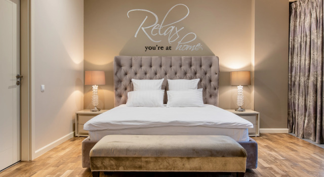 Double Rockmond Apartment Junior Suite No. 58-7 Rockmond 58 Junior Suite 7 King size bed and sofa bed