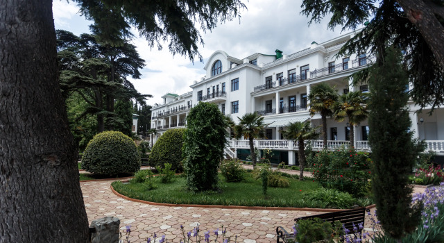 Отель Riviera Sunrise Resort & SPA Алушта