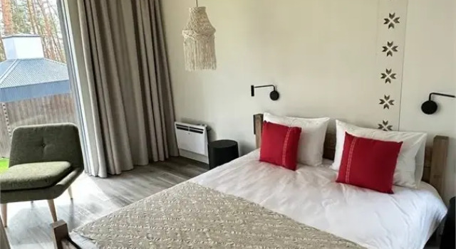 Коттедж c 1 комнатой Гостевой дом Wish Home Лесной Берег (Виш Хоум)