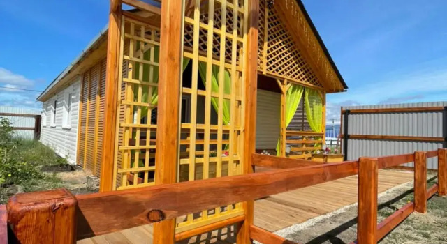 Domovyonok Guest house, Prenota Affittacamere Hotel a Irkutsk Region con parcheggio, Parcheggio