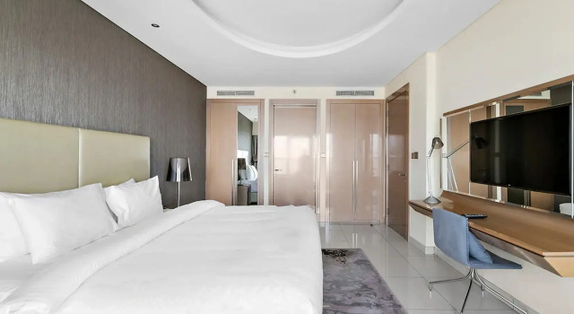 Двухместный люкс с балконом и с красивым видом из окна Апартаменты Cosmos Living Paramount Hotels & Resorts Dubai