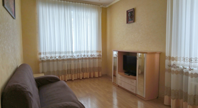 Kvartirnyij Vopros Na Suvorova 10 Apartments, Rezervovat Apartmán Hotely v Bashkortostan s parkováním, Parkování
