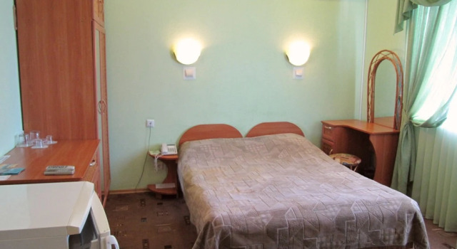 Standard with sofa Double room Myis Hotel