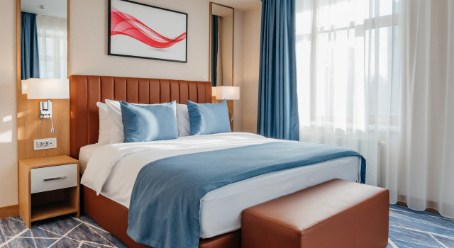 Двухместный полулюкс Ramada by Wyndham Astana