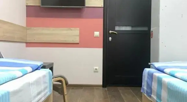 Двухместный полулюкс Хостел Домино