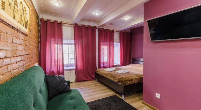 Апартаменты Well Inn 2, Забронировать Апартаменты/квартира Отели Санкт-Петербурга с парковкой, рядом с Владимирская, Парковка