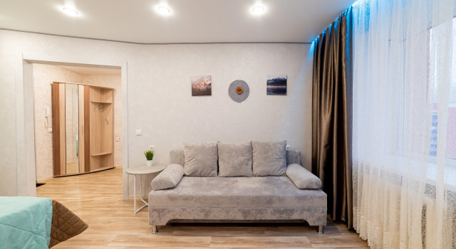 Kvartira Zhilye Ul.lazurnaya D.9, Rezervovat Apartmán Hotely v Bashkortostan s parkováním, Parkování