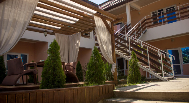 Evel Hotel, Buchen Sie Hotel Solnetschnogorskoje Alushta, Ukraine