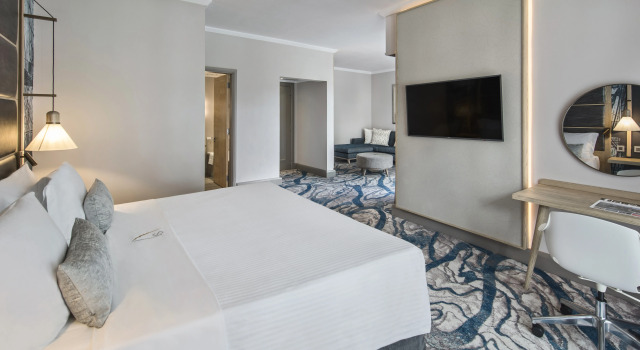 Двухместный полулюкс Le Suffren Hotel & Marina
