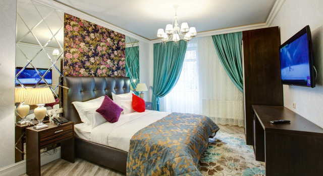 Dvoulůžkový s manželskou postelí Apartmá Nabat Palas Mini-Hotel