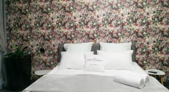 Akademik Vishnevskiy Flat, Prenota Appartamento Hotel a Central Russia con parcheggio, Parcheggio