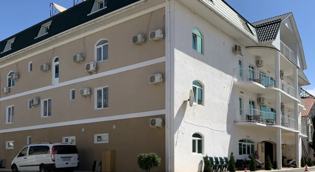 Ozenbash Guest House, Rezervovat Penzión  