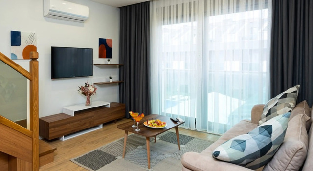 Номер Дуплекс с балконом и with landmark view Отель Veranda Suites