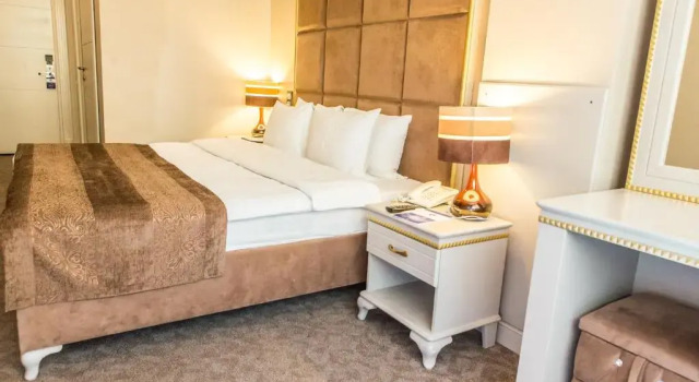 Двухместный номер Standard Grand Sapphire Hotel