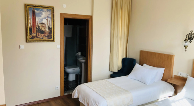 Трёхместный номер Standard Ottomans Pearl Hotel