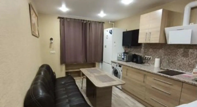 North Aurora Flat, Book Apartment Teriberka 