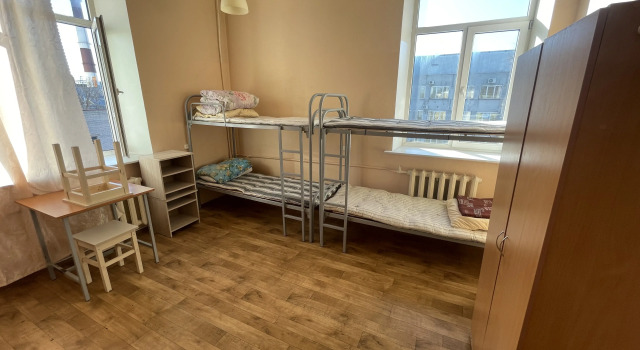 Seng i sovesal med udsigt Korabelnaya 6 Hostel