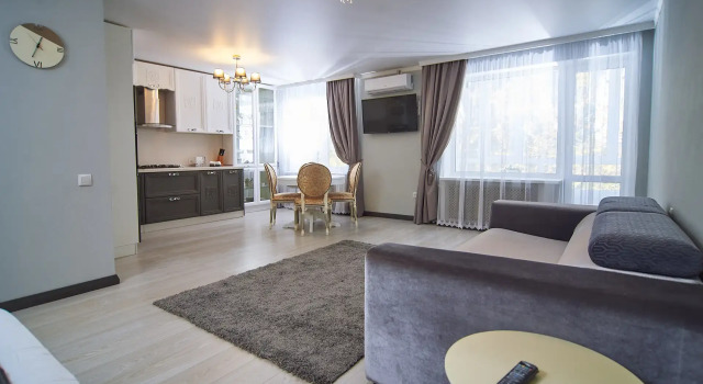 Апартаменты 777 Kislovodsk, Забронировать Апартаменты/квартира Отели Кисловодска с парковкой, рядом с Нарзанная галерея, Парковка