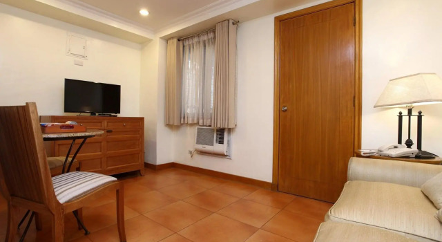 Отель City Garden Suites Manila