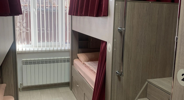Кровать в общем номере (мужской номер) Миллер