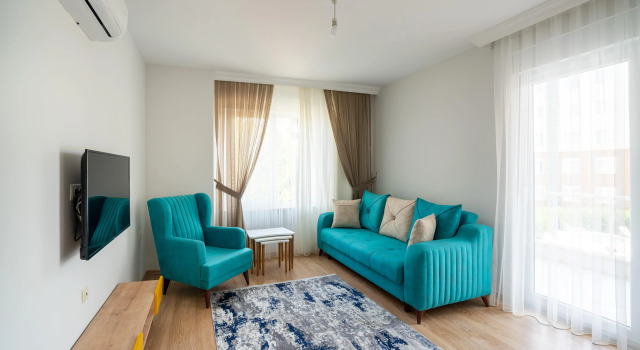 Четырёхместные апартаменты с 2 комнатами с балконом River Park Residence Lara