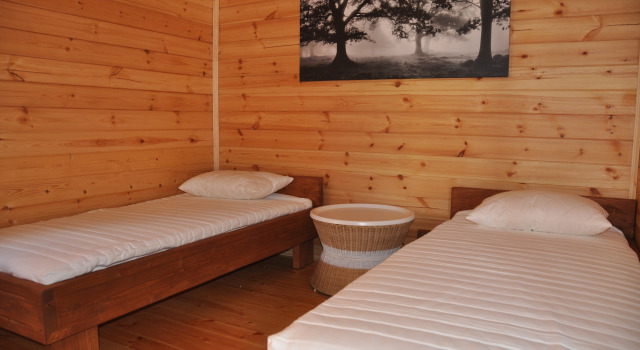 Makovo Hotel, Prenota Base turistica Makovo 