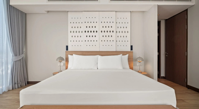 Номер Corner B2 Deluxe с 2 комнатами с балконом Апарт-отель Angsana Oceanview Residences Building 2 in Laguna by Banyan Living