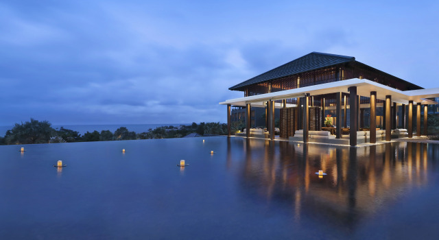 Отель Radisson Blu Bali Uluwatu