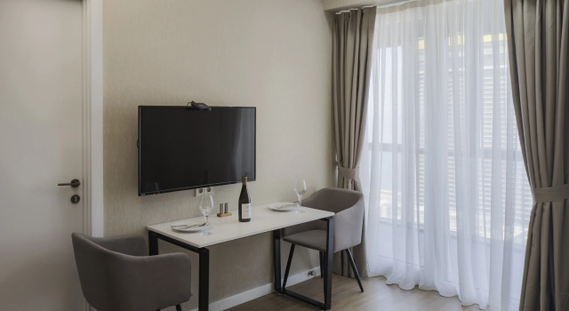 Номер Standard с балконом и с видом на море Апарт-отель Aliance Marriott Batumi