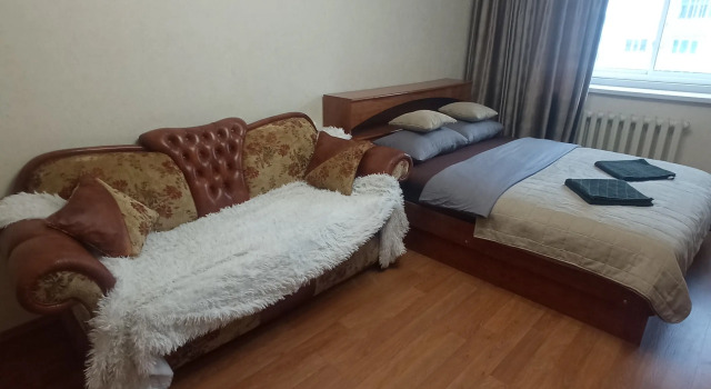 Shikarnaya V Tsentre Goroda Flat, Prenota Appartamento Hotel a Samara con parcheggio, Parcheggio