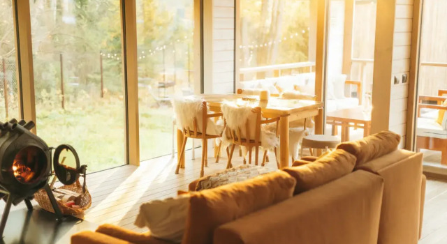 S Banej I Chanom U Vody I Lesa Private house, Buchen Sie Ferienhaus Hotels in Oblast Moskau mit Parkplatz, Parkplätze