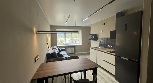 Sovremennaya S Shikarnym Vidom Na Gory Flat, Book Apartment Kirovsk Murmansk Region