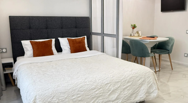 Odnokomnatnaya Na Khasanova 13a Flat, Prenota Appartamento Sovetsky district Kazan'