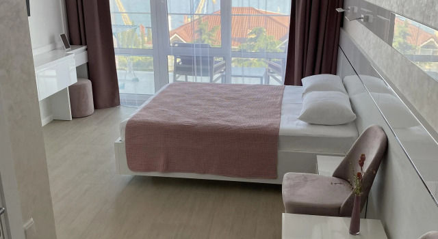 Двухместный номер с балконом и с видом на море Гостевой дом Villa Shabli