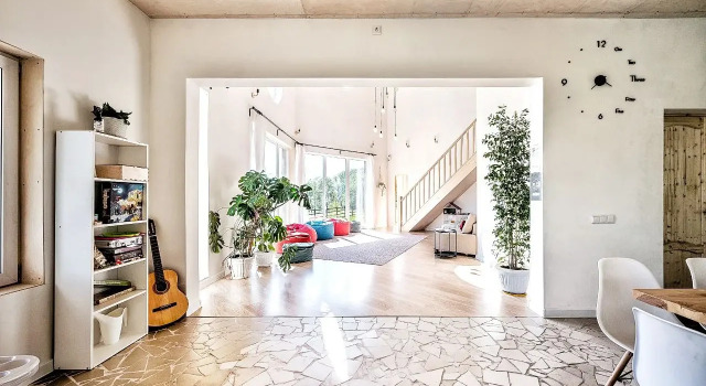 Коттедж с 5 комнатами с красивым видом из окна Частный Дом на Реке Green Place House