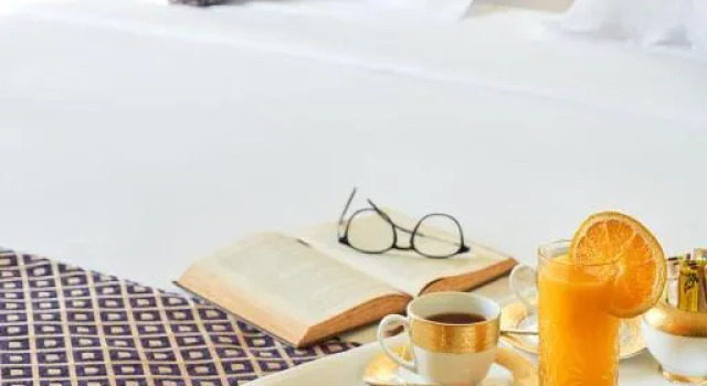 Double Golden Junior Suite with sea view Paradise Inn Le Metropole Hotel