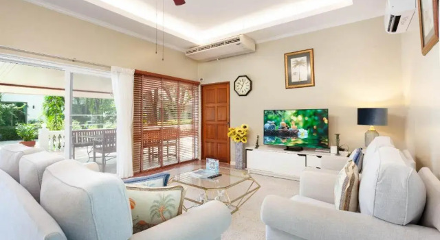 Вилла с 4 комнатами с частичным видом на море Fisherman Way Beach Villa