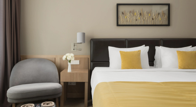 Двухместный номер Премьер Отель Golden Tulip