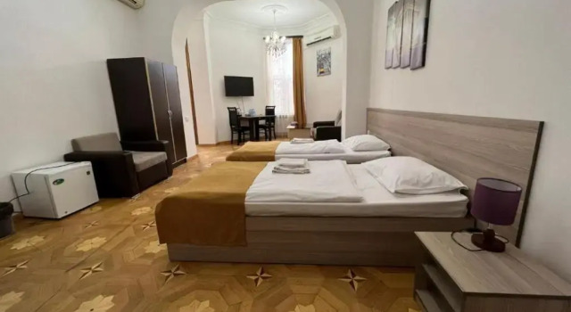 Superior Quadruple room Olive hotel