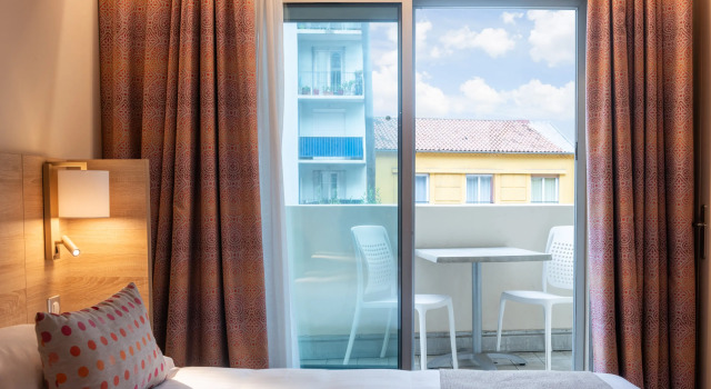 Номер Comfort с балконом и с видом на город Hôtel LEmpreinte