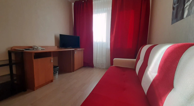Семейный люкс Отель Maxrooms Волга Рыбинск Hollywood