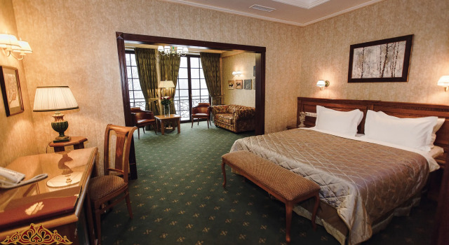 Dobbelt juniorsuite med altan med parkudsigt Hermitage Hotel