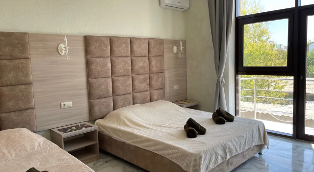Трёхместный номер Comfort с красивым видом из окна Гостевой дом Альянс