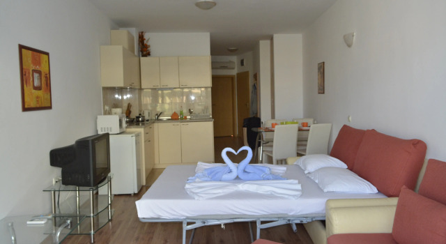 Апартаменты Julia Family Apartments