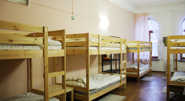 Кровать в общем номере Мини-отель Дольче Вита