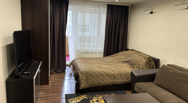 Квартира у метро с джакузи, Забронировать Апартаменты/квартира Апартаменты Свердловской области, Апартаменты/квартира