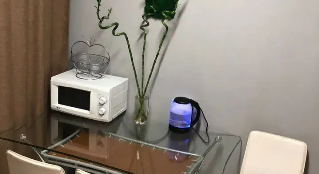 Na Bulvare Sherstneva 15A Flat, Rezerwuj Apartament Hotele w Republika Komi z parkingiem, Parking