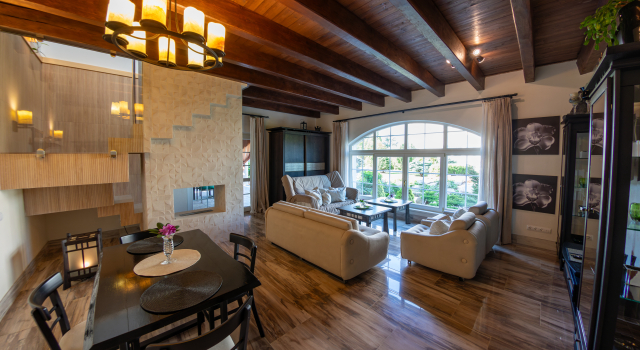 Villa Zen, Book Villa Villaer i Brest, Villa