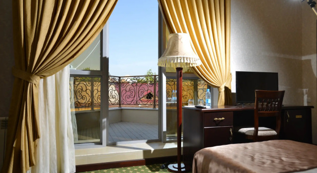 Camera doppia Deluxe con balcone Gloria Hotel